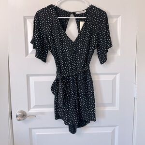 (NWT) Abercrombie | Black Polka Dot Romper
